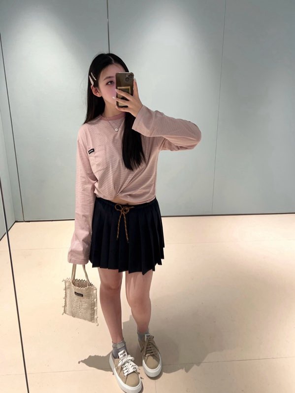 c85630aba41e9cf642553df0c73cd99e_1781770174_9786.jpg