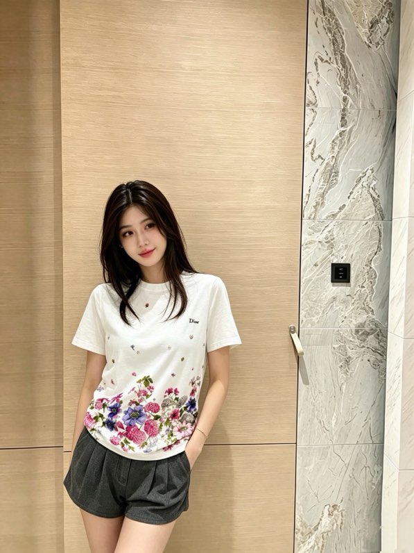 디올 플라워 프린팅 반팔 티셔츠