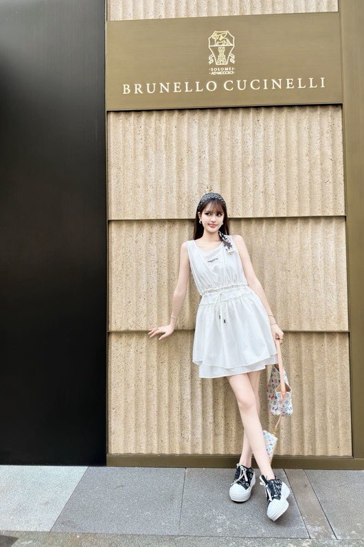 루이비통 슬리브리스 미니 원피스