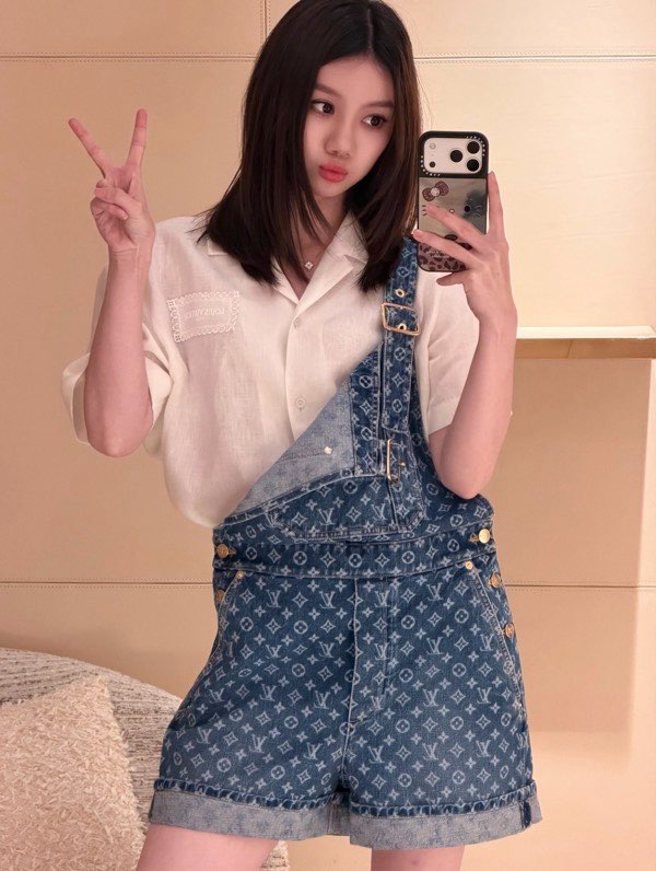 루이비통 모노그램 데님 오버롤 팬츠