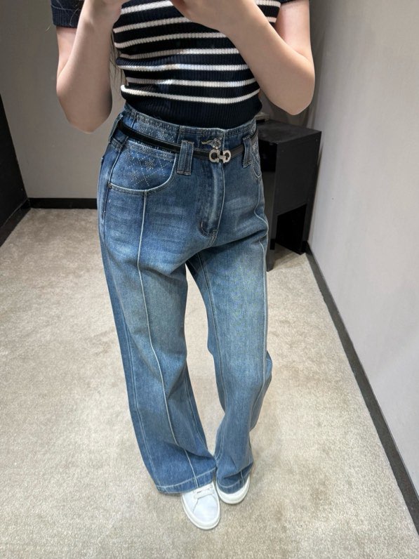 디올 워싱 블루 와이드 데님 팬츠
