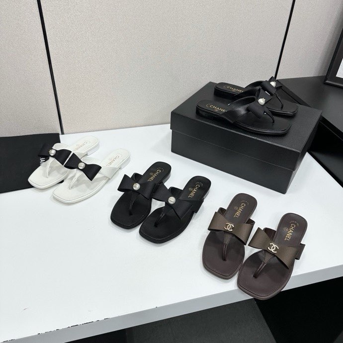프리미엄 양가죽 플랫 샌들