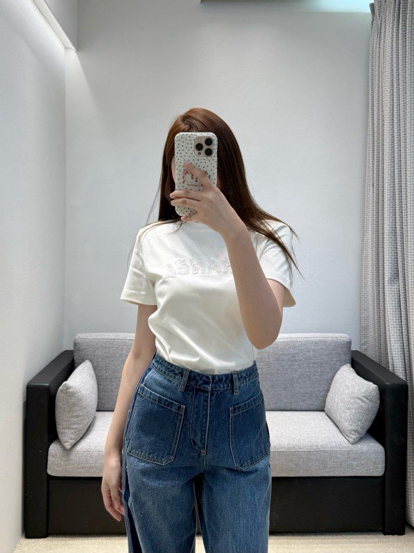 샤넬 비즈 로고 반팔 티셔츠
