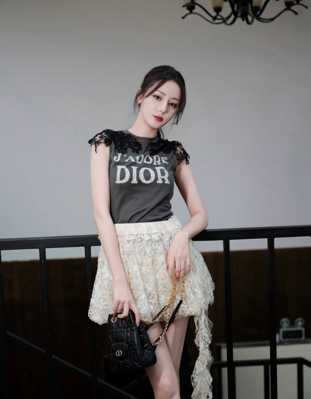 디올 레이스 패치워크 빈티지 반팔 티셔츠