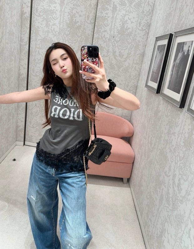디올 레이스 패치워크 빈티지 반팔 티셔츠