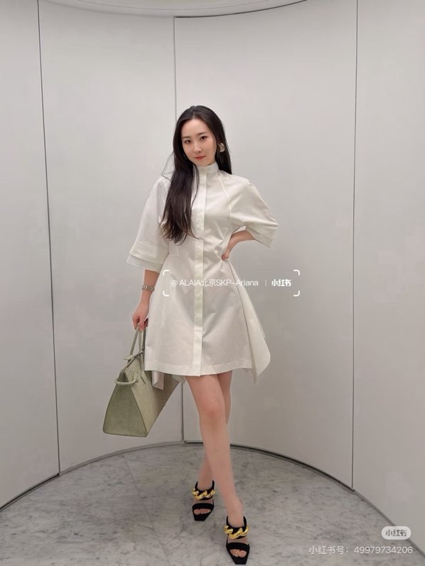 알라이아 26SS 언밸런스 셔츠 원피스