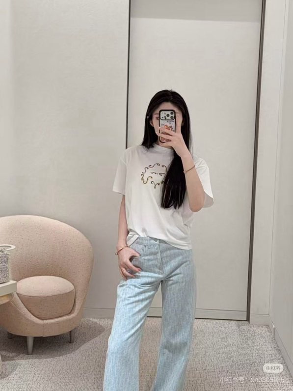 디올 자수 로고 반팔 티셔츠