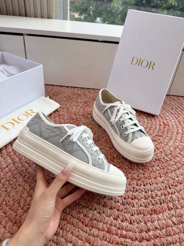 디올 C'est Dior 플랫폼 스니커즈