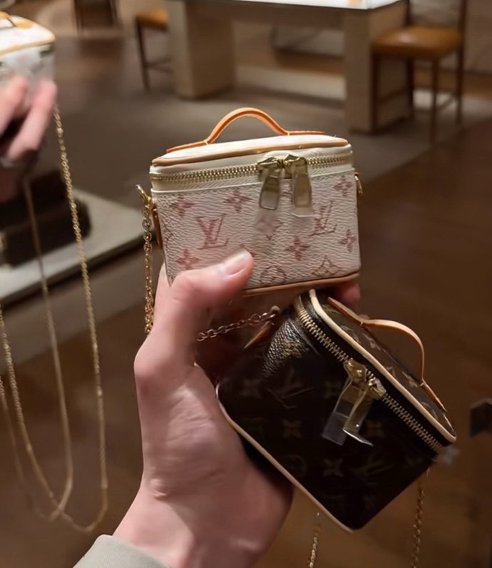 루이비통 Micro Vanity 백