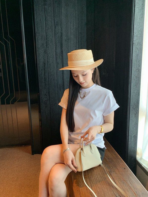 루이비통 화이트 코튼 반팔 티셔츠