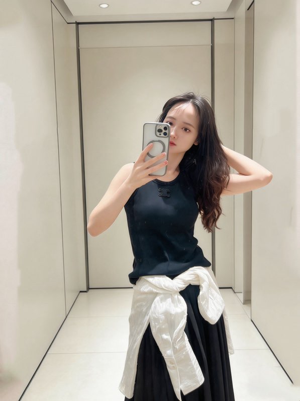 Celin* 2026SS 로고 반팔 티셔츠