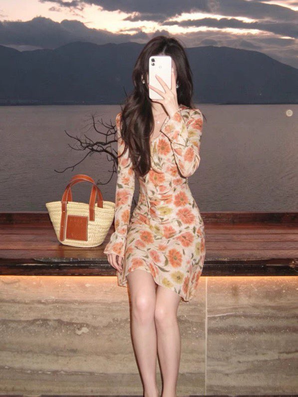 디올 플라워 프린트 U넥 원피스