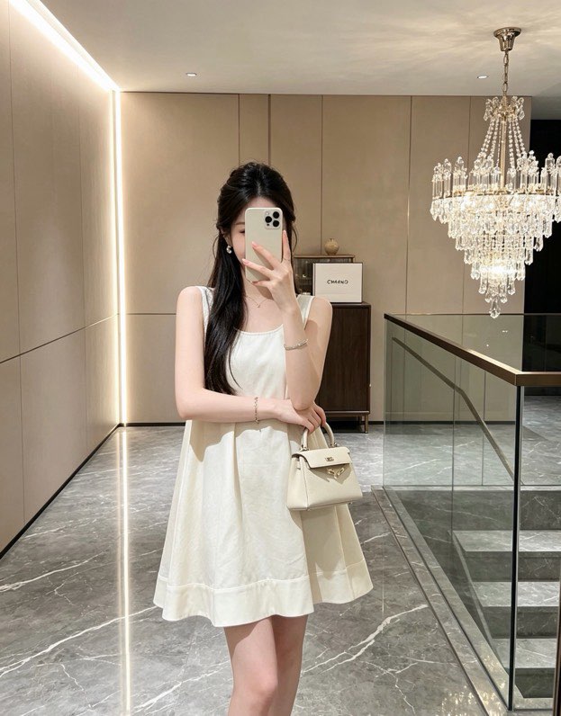 디올 린넨 민소매 튜닉 블라우스