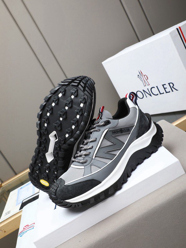 몽클레어 Trailgrip 아웃도어 스니커즈