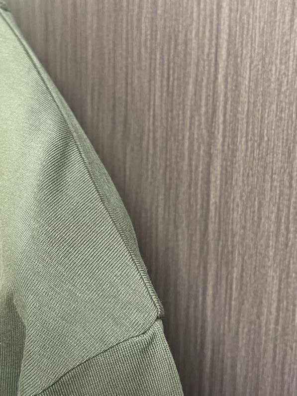 구찌 포레스트 그린 자수 반팔 티셔츠
