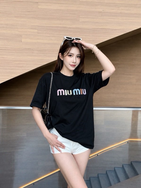 미우미우 레인보우 프린지 로고 반팔 티셔츠