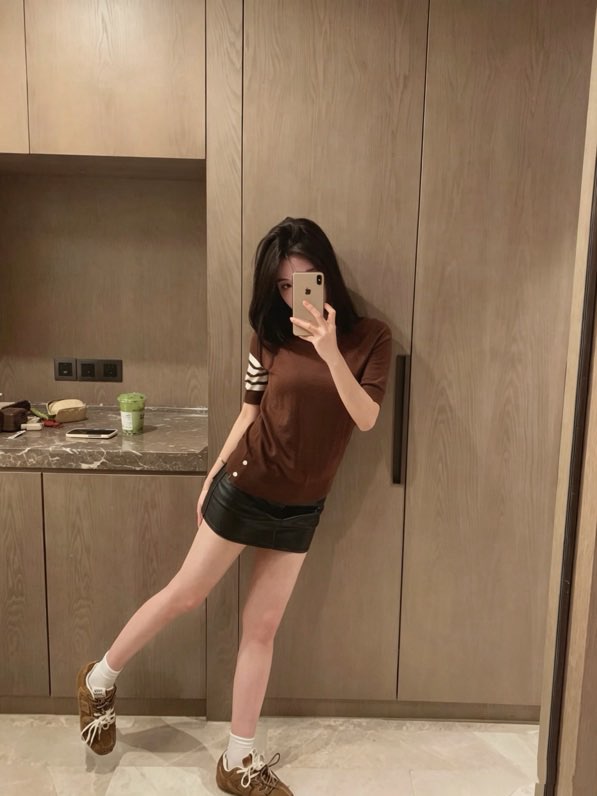 톰 브라운 클래식 니트 반팔