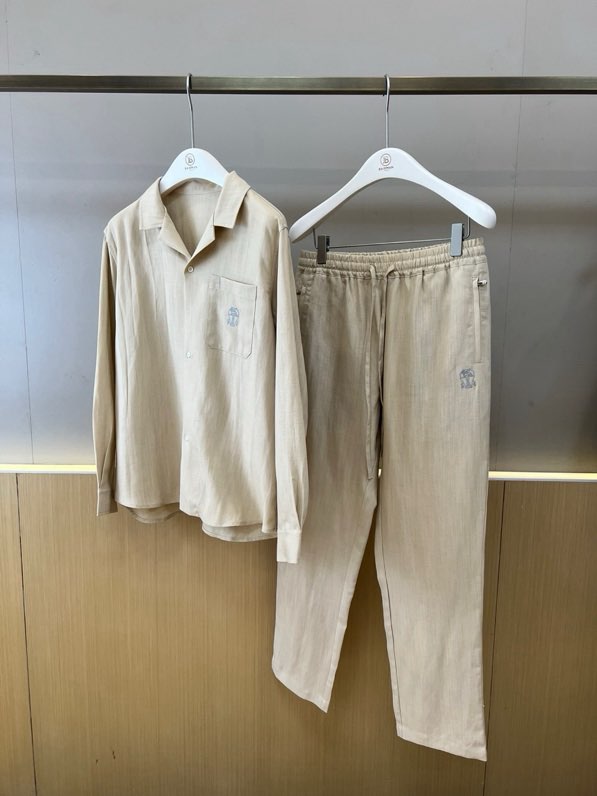 브루넬로 쿠치넬리 린넨 실크 캐주얼 셋업