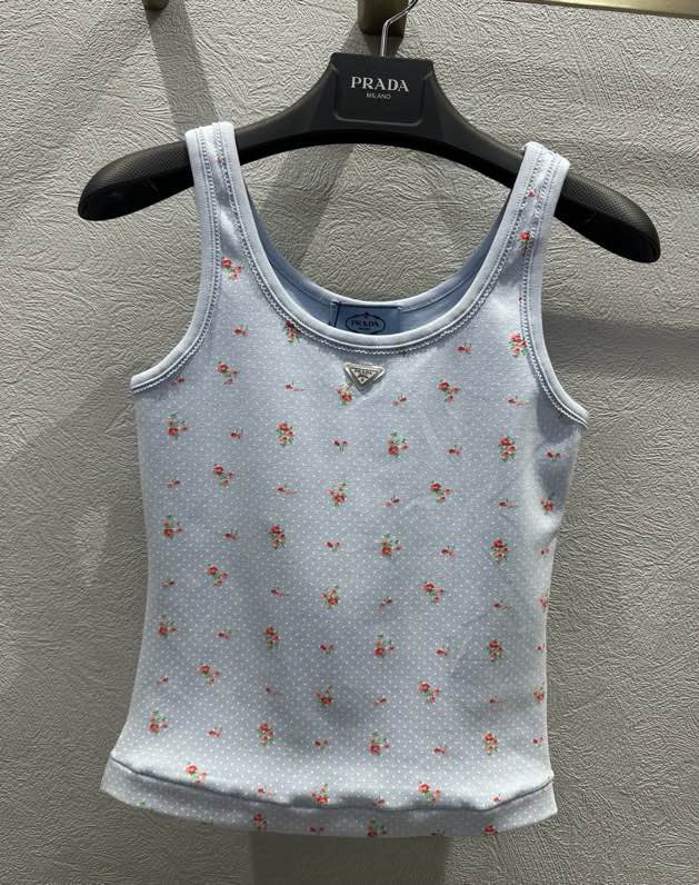프라다 플라워 니트 슬리브리스 탑