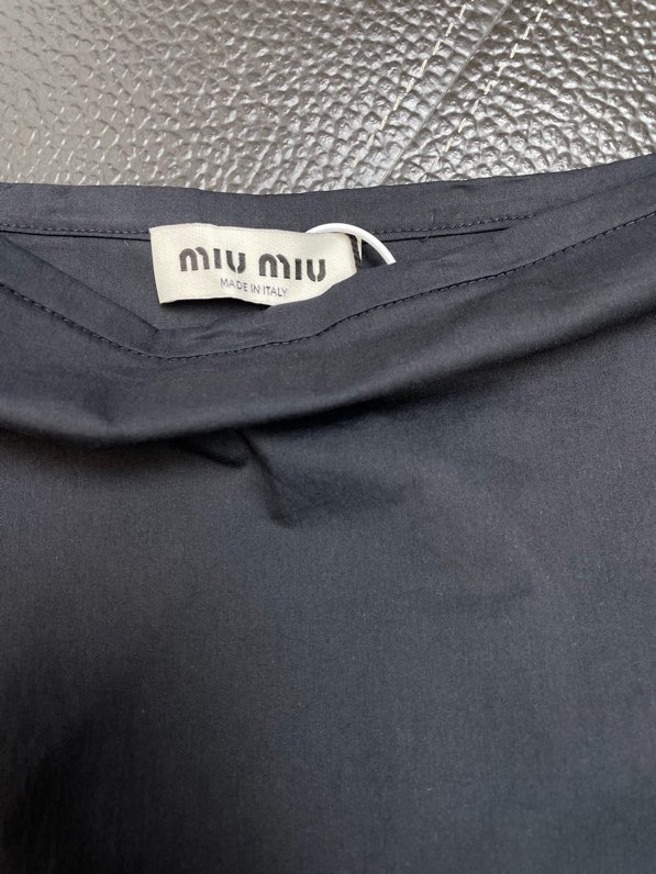 미우미우 프리미엄 캐주얼 스커트