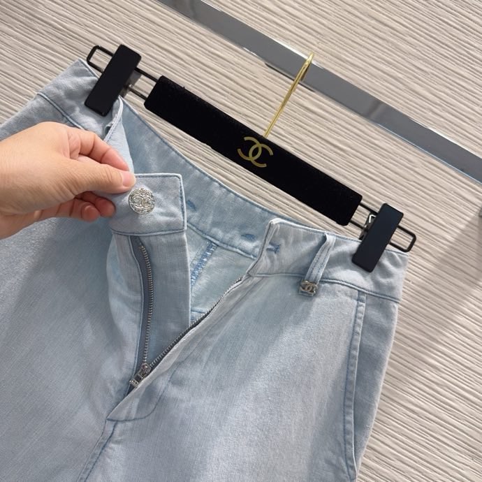 샤넬 26SS 워싱 데님 버뮤다 팬츠