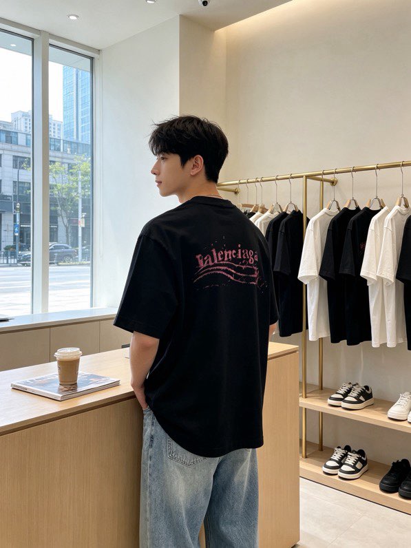 발렌시아가 남성 클래식 반팔 티셔츠