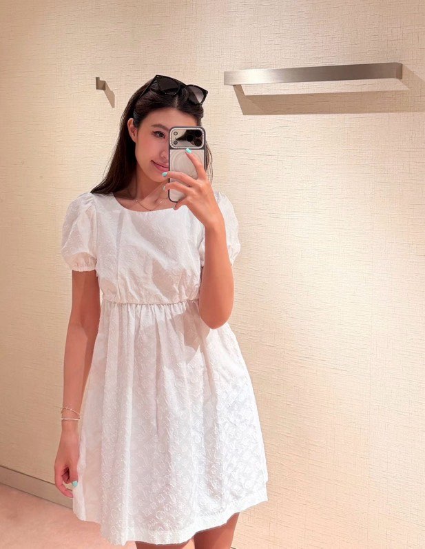 루이비통 자카드 벨티드 미니 원피스