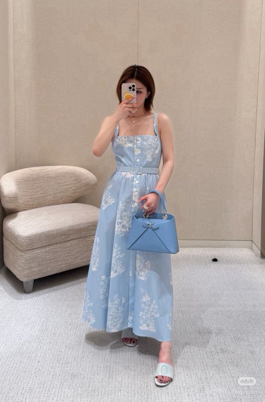 디올 리비에라 플라워 프린트 슬리브리스 원피스