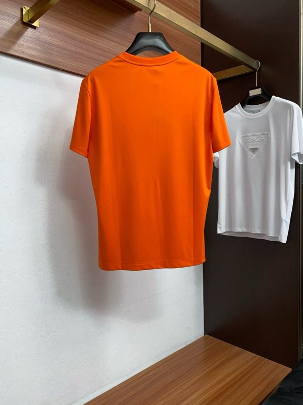 버버리 로고 자수 프리미엄 반팔 티셔츠
