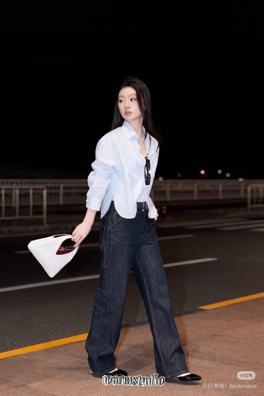샤넬 스트레이트 데님 팬츠
