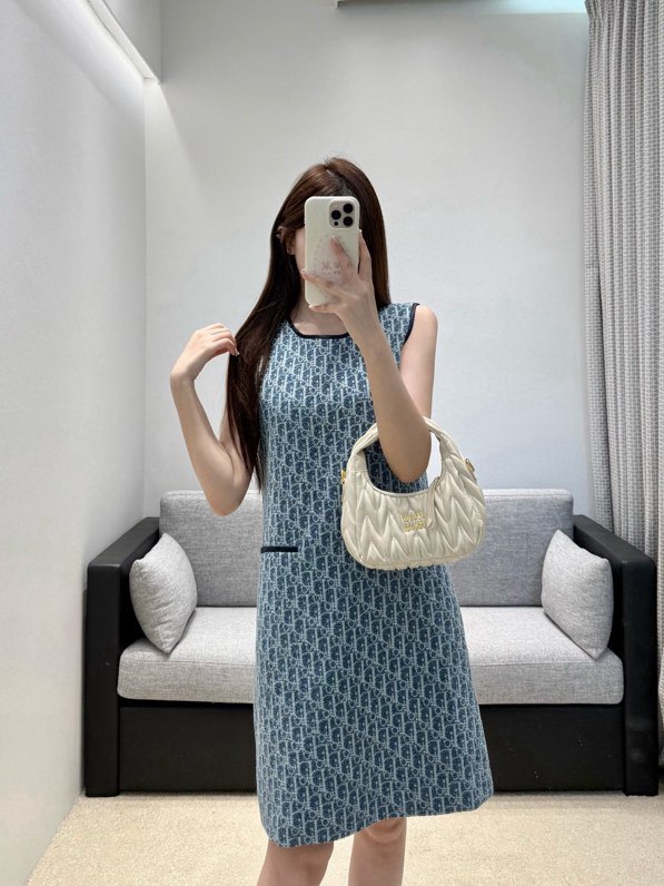 디올 2026 SS 자카드 컬렉션
