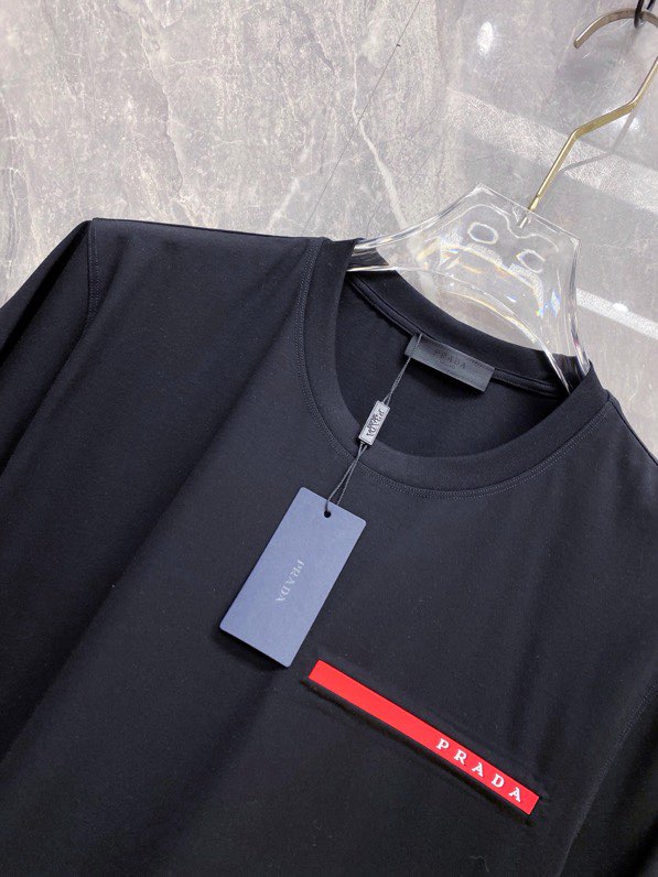 프라다(Prada) 2026 S/S 피마 코튼 반팔 티셔츠