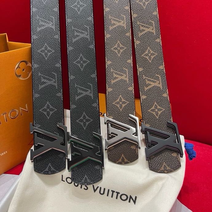 루이비통(Louis Vuitton) 리버서블 모노그램 벨트