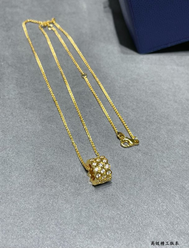 쇼메(Chaumet) Bee My Love 풀큐빅 허니콤 네크리스