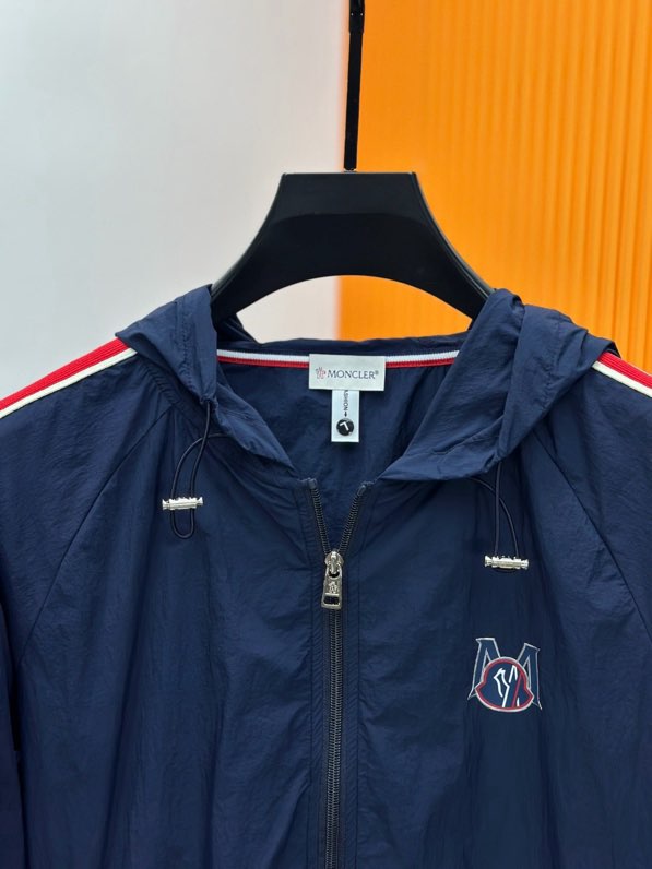 몽클레르(MONCLER) 2026 S/S 프리미엄 썬프로텍트 경량 후드 자켓