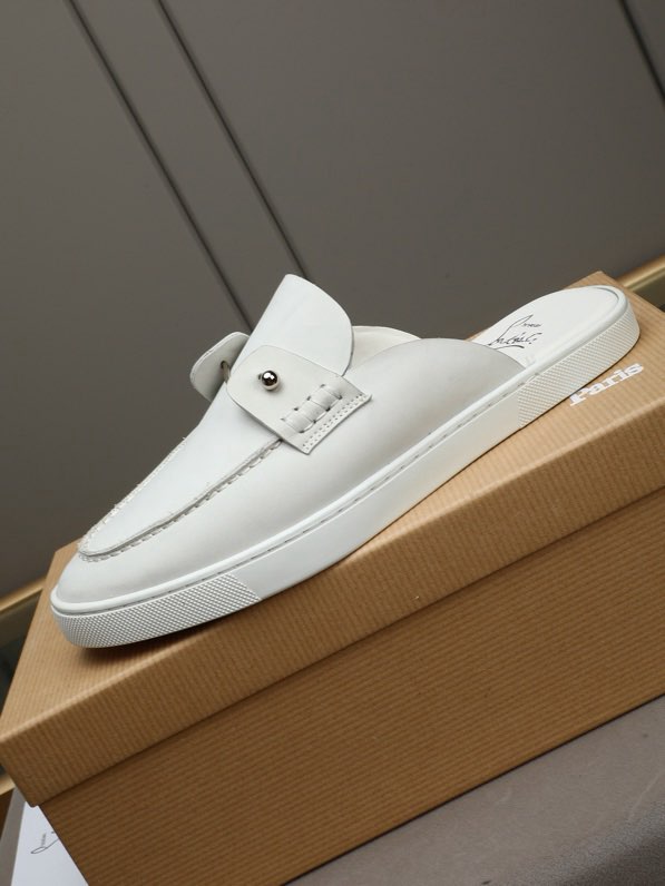 크리스찬 루부탱(Christian Louboutin) 남성 프리미엄 레더 스니커즈