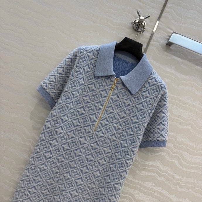 루이비통(Louis Vuitton) 리조트 모노그램 자카드 울 니트 원피스