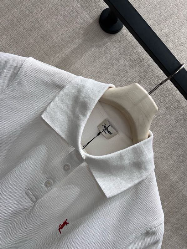 생로랑(Saint Laurent) 프렌치 피케 코튼 폴로 반팔