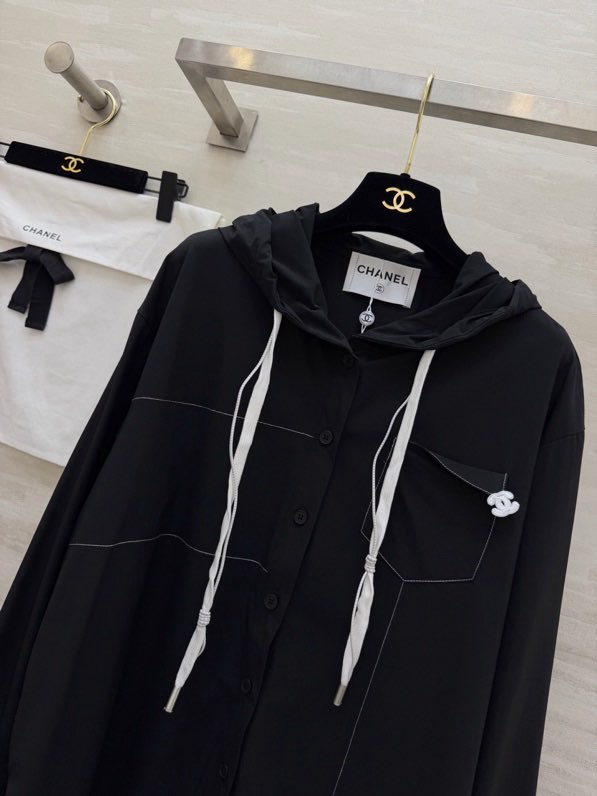 샤넬 더블 CC 후드 셔츠